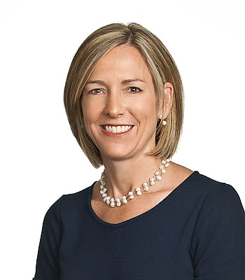 Portrait of Sharon Kantner, REALTOR®.